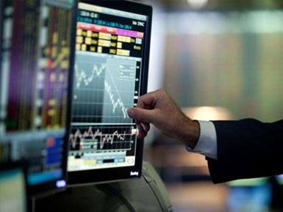 收评：创指低开低走跌超4% 下跌个股超4600只